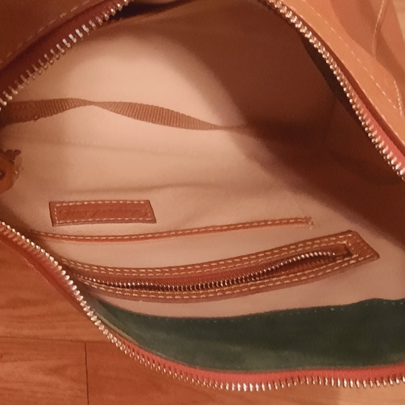 SOLD Dooney & Bourke CASSIDY Hobo - Picture 13 of 16